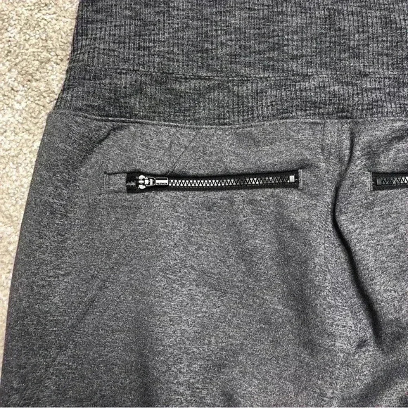 Athleta Venice Joggers Grey - Picture 10 of 11
